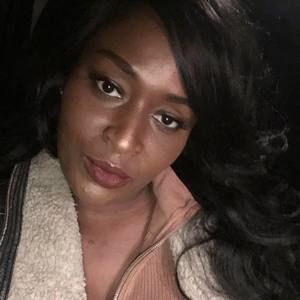 Meet your Posher, Chichi